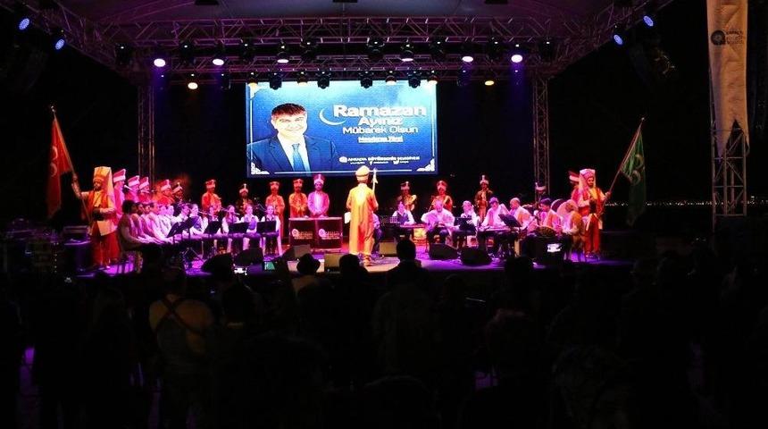 Mehteran Ve Tasavvuf Konseri Duygulandırdı