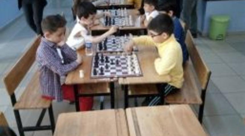 Iğdır&rsquo;da Satran&ccedil; Turnuvası