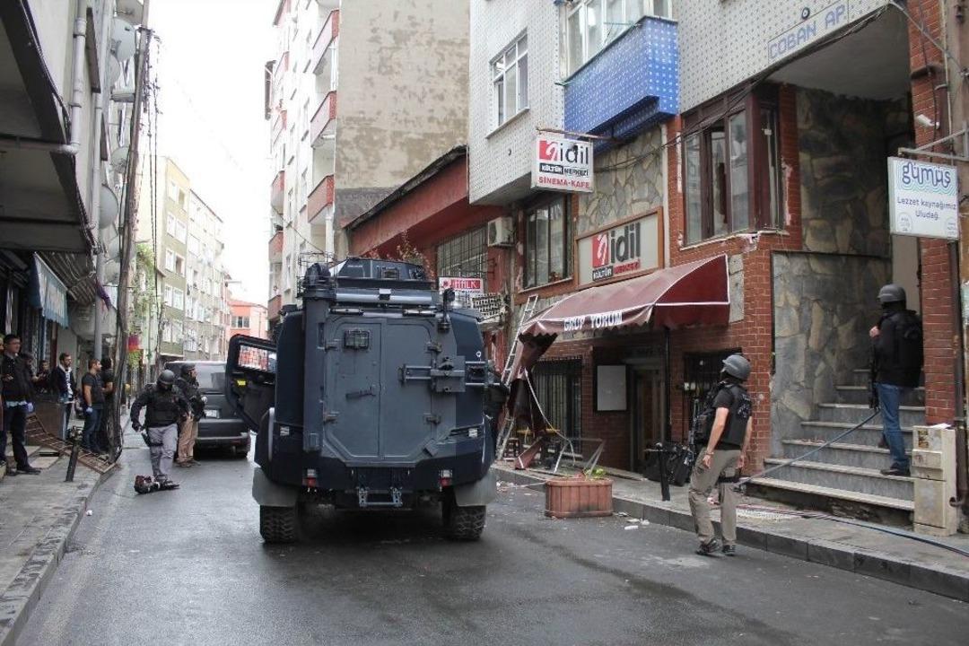 Okmeydanı&rsquo;nda Ter&ouml;r Operasyonu