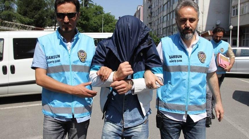 &Ccedil;alıştığı Marketin Başka Bir Şubesini Silahla Soydu