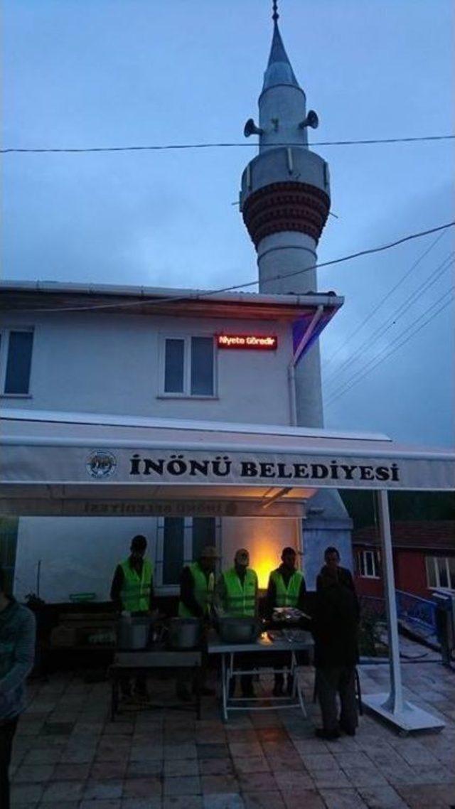 İnönülüler İftarlarda Buluşuyor