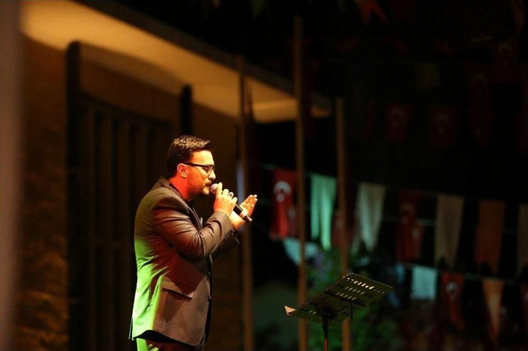 İftar &Ccedil;adırlarında Her G&uuml;n Binlerce Kişi Ağırlanıyor