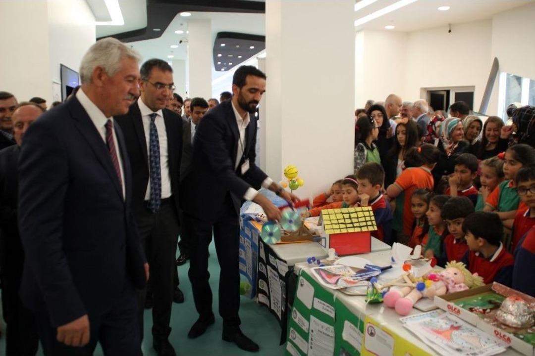 &lsquo;steam Maker&rsquo; Bilim Festivali A&ccedil;ıldı