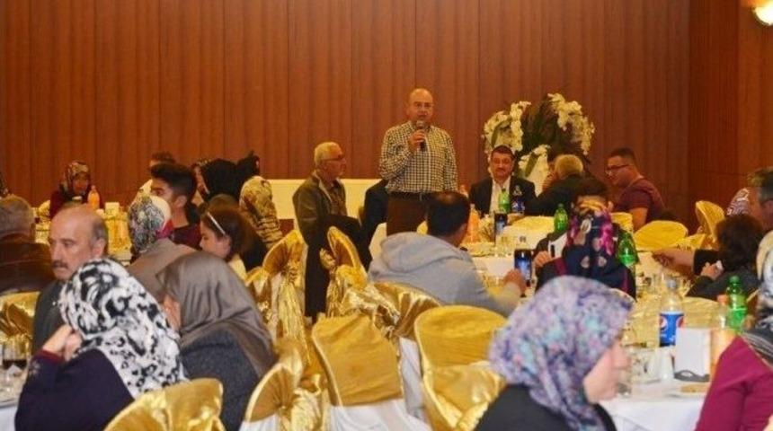 Gediz Belediyesinin Personele İftar Geleneği Devam Ediyor