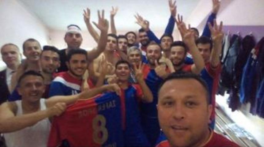 Dumlupınar Zaferspor 1. Amat&ouml;r K&uuml;me&rsquo;de