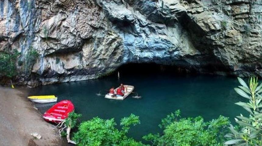 Manavgat Şelalesi'ni Etkileyecek Hes'e Yargı Freni