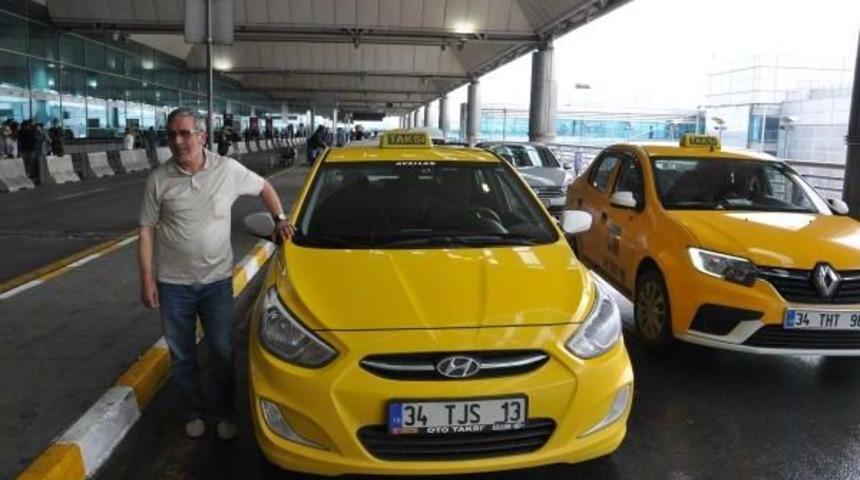 İbb:  Şehirdeki "t&uuml;m Taksicilerin Havalimanlarından M&uuml;şteri Alabilmesi" Ifadeleri Ger&ccedil;eği Yansıtmamaktadır