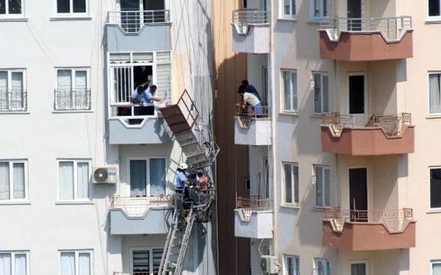 Mersin’De Halat Koptu, Işçiler Mahsur Kaldı