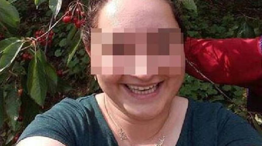 İftar Yemeği Hazırlarken Tartıştığı Kocasını Bı&ccedil;akladı