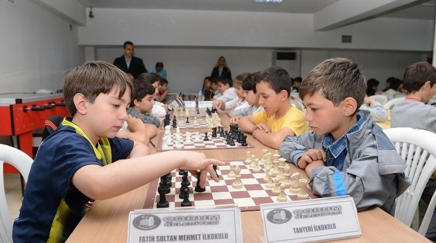 &Ccedil;orum&rsquo;da 6. Akıl Oyunları Turnuvası Başladı