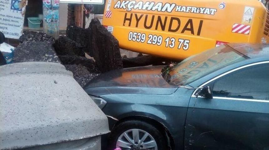 İzmir&rsquo;deki Selde L&uuml;ks Ara&ccedil; S&uuml;r&uuml;klendi