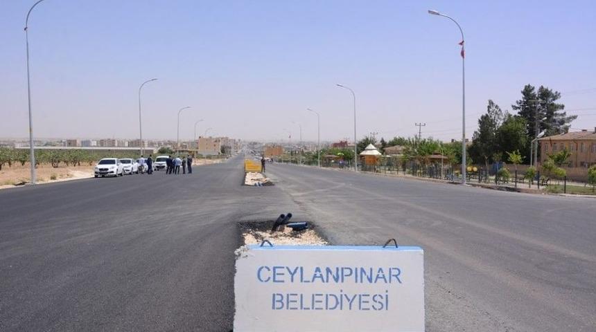 Ceylanpınar&rsquo;ın D&ouml;rt Bir Yanına Asfalt Serimi Yapıldı