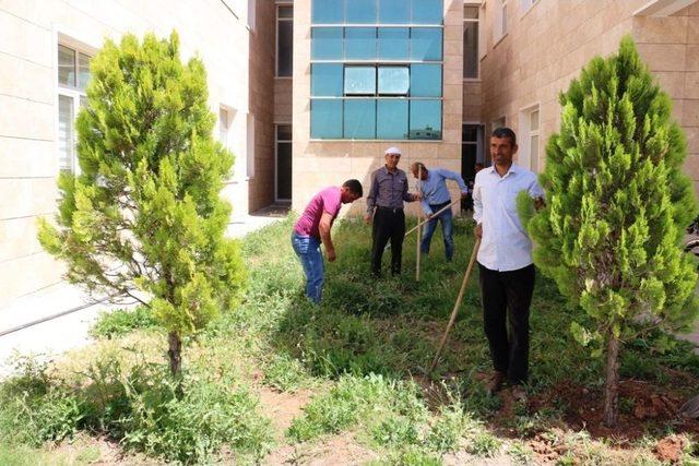 Akçakale Belediyesinde 108 Kişi İşbaşı Yaptı