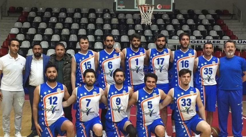 Basketbolda Yeşilyurt Belediyespor Şampiyon Oldu