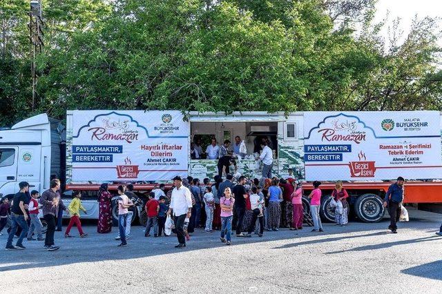 Büyükşehir Belediyesi Gezici Aşevi Her Gün Bir Mahallede