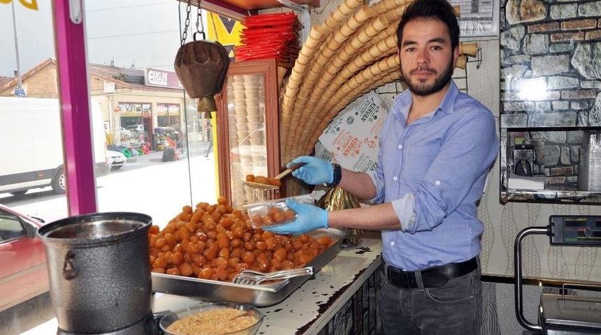 Sorgun’da Tatlı Satışları Arttı