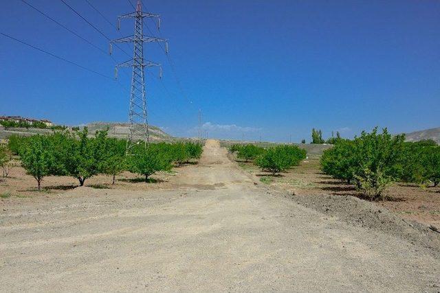 Büyükşehir, Yeni Stada Bağlantı Yolu Yapıyor