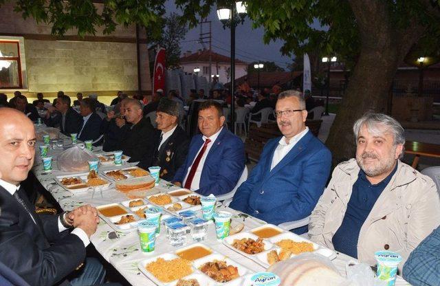 Karacabey’de İstanbul’un Fethi Çeşitli Etkinliklerle Kutlandı