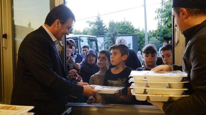 Osmangazi Aşevlerinde Ramazan Coşkusu