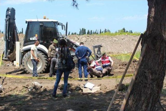 Trafo Binası Kazısında Iskelet Bulundu