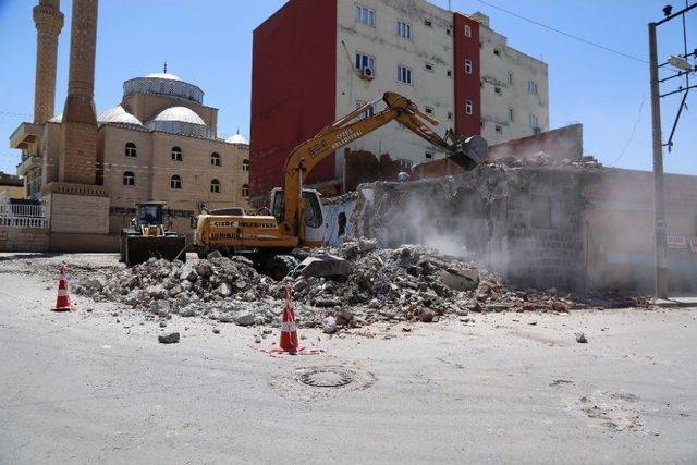 Cizre Belediyesi, Tarihi Yapıları Ortaya Çıkarıyor