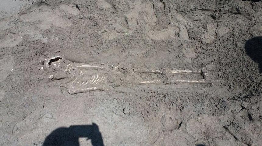 Yol &Ccedil;alışması Sırasında İskelet Bulundu