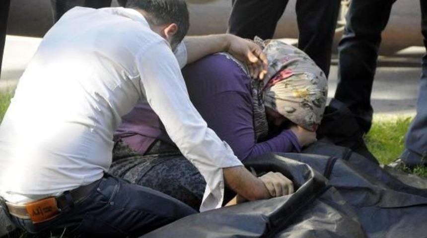 Tır'a &Ccedil;arpan Kasksız Motosikletli &Ouml;ld&uuml;