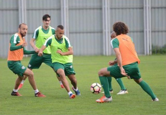 Bursaspor Trabzon Maçı Hazırlıklarını Sürdürdü