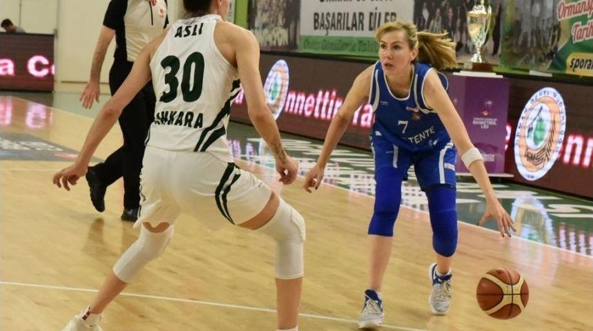 Bornova Beckerspor S&uuml;per Lig&rsquo;de