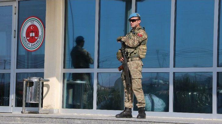 İstanbul’daki ’ana Darbe Davası’na Devam Ediliyor G1