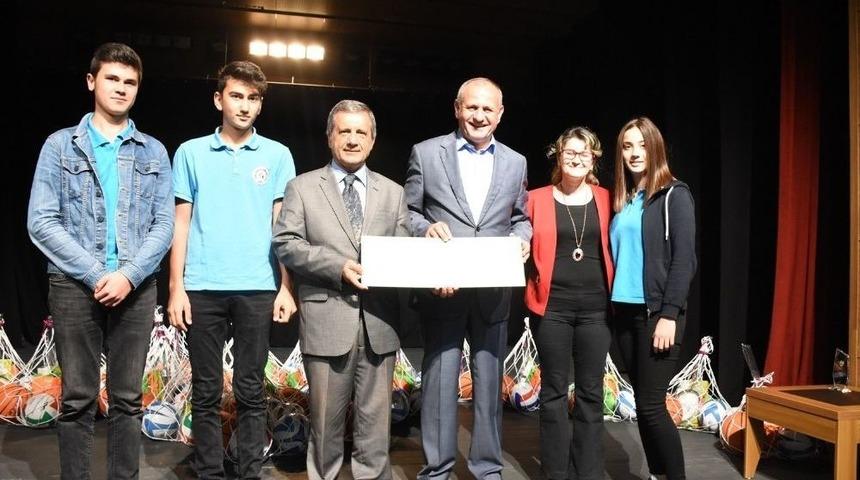 Başkan Keleş "g&ouml;n&uuml;ll&uuml; &Ccedil;evreciler Olun"