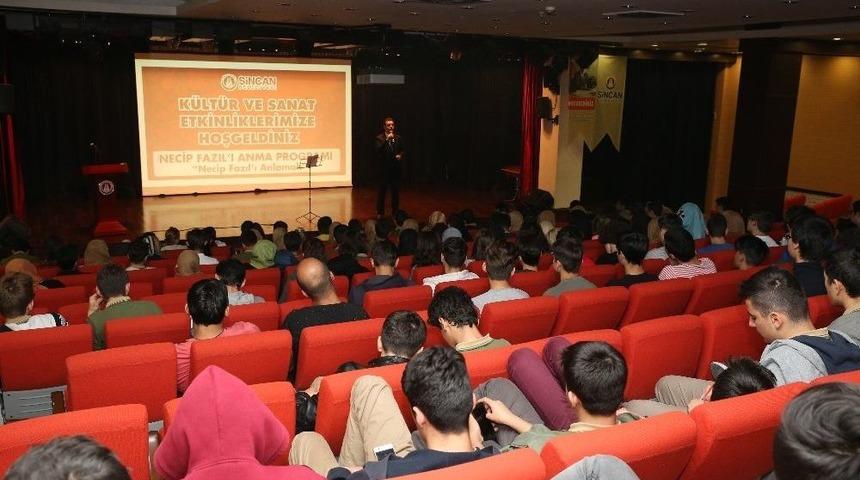 Sincan Belediyesi Necip Fazıl&rsquo;ı Andı