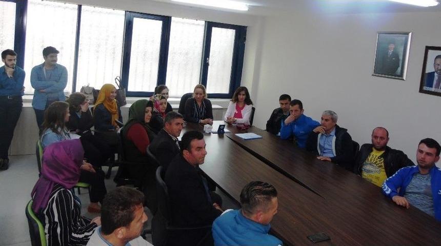 İzmit Belediyesi Personeline İletişim Eğitimi