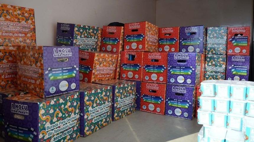 Pursaklar Belediyesi&rsquo;nden Bin 208 Aileye Gıda Yardımı