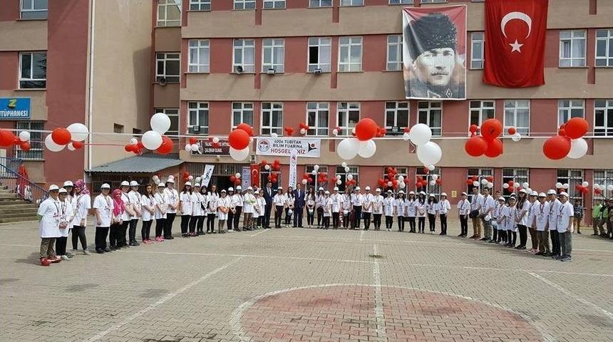 Başkan Yal&ccedil;ın T&uuml;bitak 4006 Bilim Fuarına Katıldı