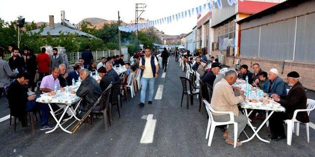 Şehr-i Tuşba’da Şehr-i Ramazan Coşkusu