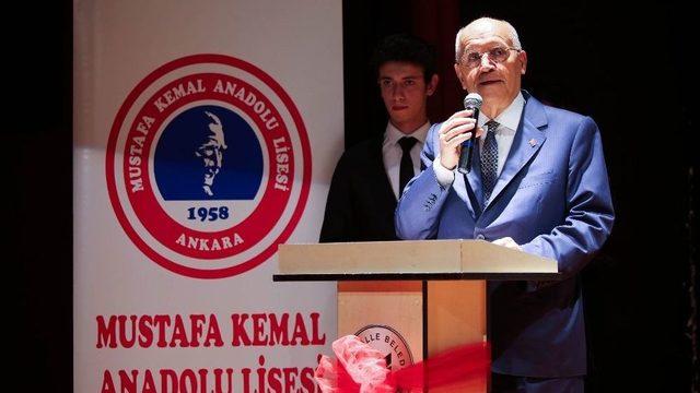 Yenimahalleli Öğrencilerden Şiir Ve Müzik Dinletisi