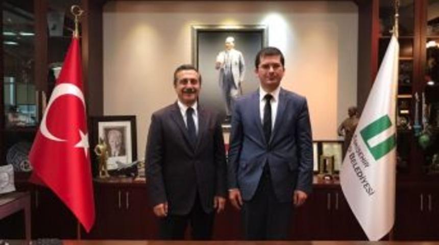 Kaymakam &Ouml;zbay&rsquo;dan Başkan Ata&ccedil;&rsquo;a Ziyaret