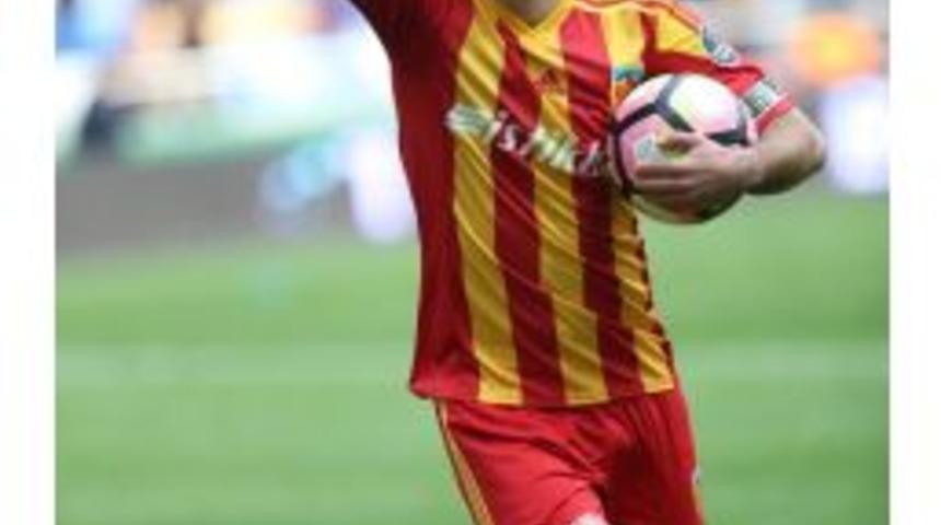 Deniz&rsquo;in Penaltılarda Boşu Yok