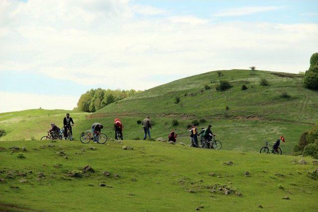 İhl’li Öğrencilerden Yaylada Bisiklet Turu