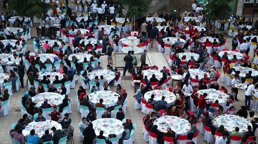 G&ouml;n&uuml;l Sofraları Kocaali&rsquo;de Kuruluyor