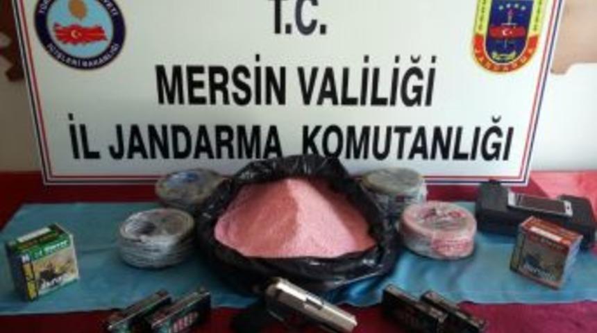 Mersin&rsquo;de Patlayıcı Madde Hırsızlığı