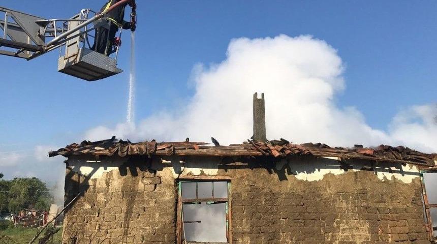 Metruk Binada Yangın