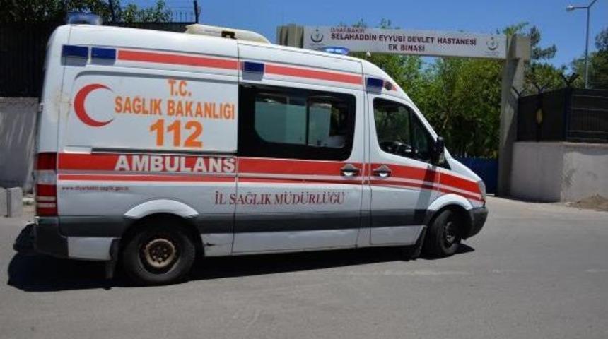 Diyarbakır'da Operasyonunda &Ccedil;atışma: 2 Asker Yaralandı (2)
