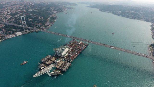 Türk Akımı İçin Gelen Dev Gemi Havadan Görüntülendi