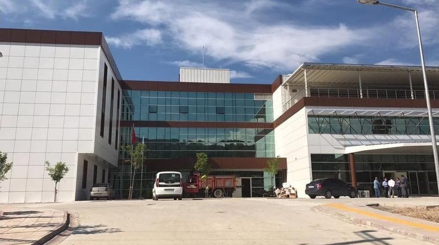 Yenice Devlet Hastanesi Yeni Binasında Hizmet Vermeye Başladı