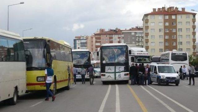 Atiker Konyaspor Taraftarından Eskişehir’E Çıkartma