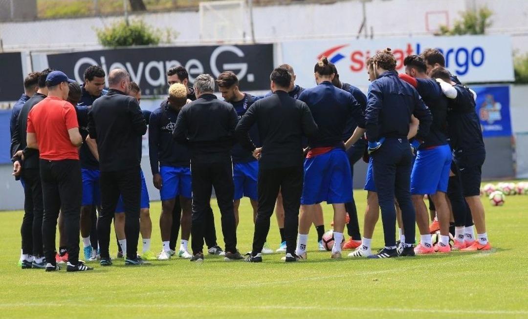 Trabzonspor, Bursaspor Ma&ccedil;ı Hazırlıklarını S&uuml;rd&uuml;rd&uuml;