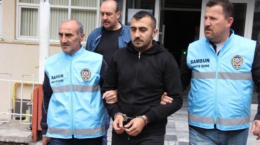 Parkta Silahla Hizmetliyi &Ouml;ld&uuml;ren Şahıs Yakalandı