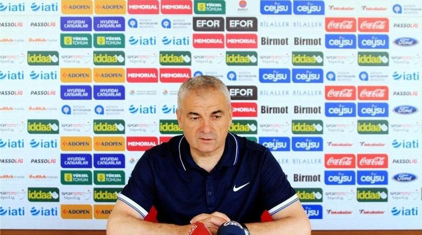 Rıza &Ccedil;alımbay: "&ouml;n&uuml;m&uuml;zdeki Sezon İ&ccedil;in Transferde &Ccedil;ok İyi &Ccedil;alışmalıyız"